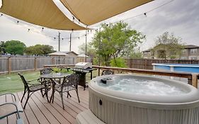 San Antonio Home With Hot Tub - 1 Mi To Seaworld